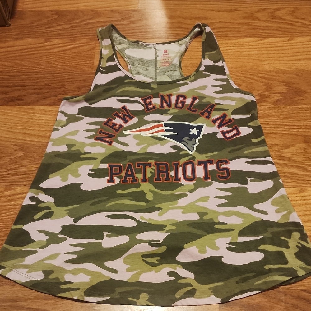 NFL New England Patriots Camouflage Tank Top - Green and White